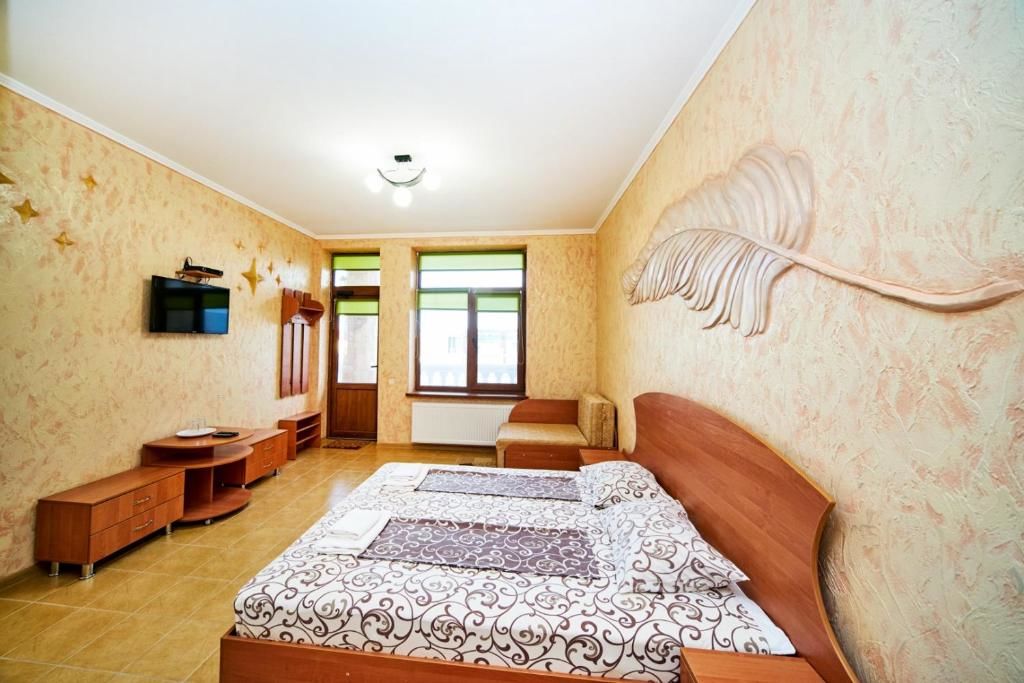 Гостиница Lev Hotel Заозёрное
