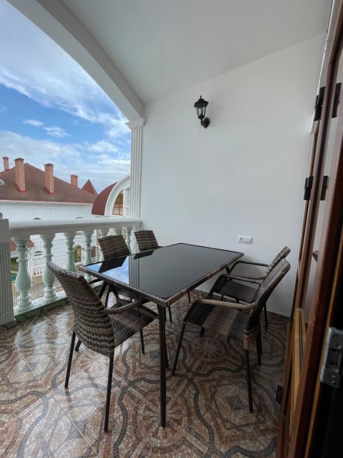 Гостиница Lev Hotel Заозёрное-9