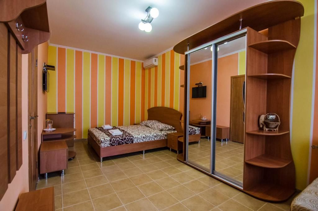 Гостиница Lev Hotel Заозёрное