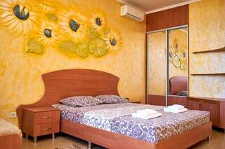Гостиница Lev Hotel Заозёрное Большой двухместный номер с 1 кроватью-7